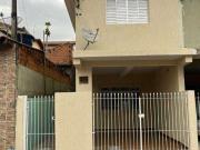 Casa / Sobrado para Venda em Cajamar/SP Jordanésia 3 Quartos