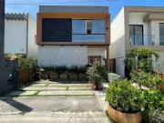 Casa / Sobrado para Venda em Camaçari/BA Abrantes 4 Quartos