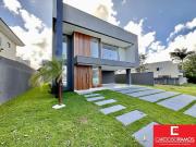 Casa / Sobrado para Venda em Camaçari/BA Abrantes 4 Quartos