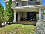 Casa / Sobrado para Venda em Camaçari/BA Alphaville...