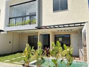 Casa / Sobrado para Venda em Camaçari/BA Arembepe...