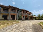 Casa / Sobrado para Venda em Camaçari/BA Barra do...