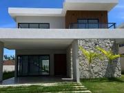 Casa / Sobrado para Venda em Camaçari/BA Guarajuba 4 Quartos