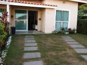 Casa / Sobrado para Venda em Camaçari/BA Monte Gordo 2...