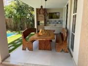 Casa / Sobrado para Venda em Camaçari/BA Monte Gordo 3...