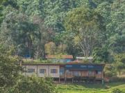 Casa / Sobrado para Venda em Camanducaia/MG Bom Jardim 4...