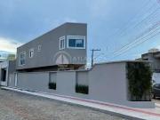 Casa / Sobrado para Venda em Camboriú/SC Centro 3 Quartos