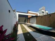 Casa / Sobrado para Venda em Camboriú/SC Centro 3 Quartos