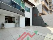Casa / Sobrado para Venda em Camboriú/SC Centro 3 Quartos