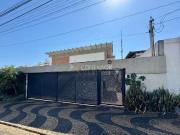 Casa / Sobrado para Venda em Campinas/SP Jardim Chapadão...