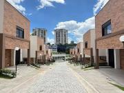 Casa / Sobrado para Venda em Campinas/SP Jardim das...