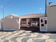 Casa / Sobrado para Venda em Campinas/SP Jardim Leonor 4...