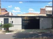 Casa / Sobrado para Venda em Campinas/SP Jardim Nossa...