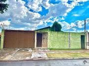 Casa / Sobrado para Venda em Campo Grande/MS Santo...