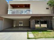 Casa / Sobrado para Venda em Campo Grande/MS Tiradentes