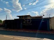 Casa / Sobrado para Venda em Campo Grande/MS Vila Santo...