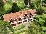 Casa / Sobrado para Venda em Campos do Jordão/SP Parque...