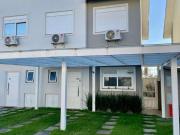 Casa / Sobrado para Venda em Canoas/RS Centro 3 Quartos