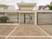 Casa / Sobrado para Venda em Canoas/RS Centro 3 Quartos