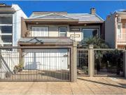 Casa / Sobrado para Venda em Canoas/RS Estância Velha 3...