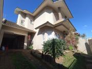 Casa / Sobrado para Venda em Canoas/RS Estância Velha 4...