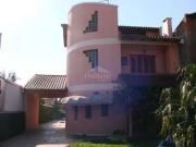 Casa / Sobrado para Venda em Canoas/RS Fátima 3 Quartos