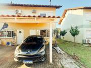 Casa / Sobrado para Venda em Canoas/RS Fátima 3 Quartos