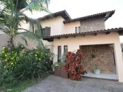Casa / Sobrado para Venda em Canoas/RS Fátima 7 Quartos