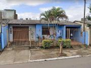 Casa / Sobrado para Venda em Canoas/RS Guajuviras 2 Quartos