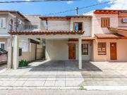 Casa / Sobrado para Venda em Canoas/RS Harmonia 3 Quartos