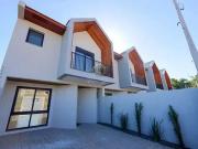 Casa / Sobrado para Venda em Canoas/RS Igara 3 Quartos