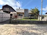 Casa / Sobrado para Venda em Canoas/RS Igara 3 Quartos