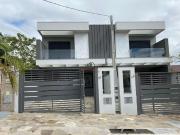 Casa / Sobrado para Venda em Canoas/RS Loteamento Bela...