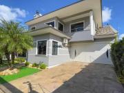 Casa / Sobrado para Venda em Canoas/RS Moinhos De Vento...