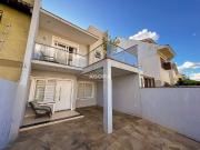 Casa / Sobrado para Venda em Canoas/RS Moinhos De Vento...