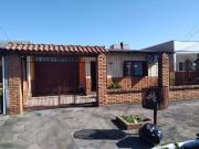 Casa / Sobrado para Venda em Canoas/RS Niterói 4 Quartos