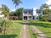 Casa / Sobrado para Venda em Canoas/RS Niterói 5 Quartos