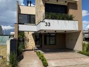 Casa / Sobrado para Venda em Canoas/RS Rio Branco 3 Quartos