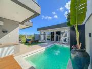 Casa / Sobrado para Venda em Canoas/RS São José 4 Quartos