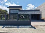 Casa / Sobrado para Venda em Capão da Canoa/RS Araça 4...