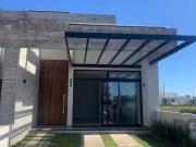 Casa / Sobrado para Venda em Capão da Canoa/RS Arroio...