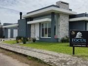 Casa / Sobrado para Venda em Capão da Canoa/RS Capão...