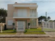 Casa / Sobrado para Venda em Capão da Canoa/RS Capão...