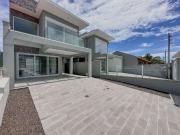 Casa / Sobrado para Venda em Capão da Canoa/RS Zona Nova...