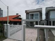 Casa / Sobrado para Venda em Capão da Canoa/RS Zona Nova...