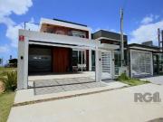 Casa / Sobrado para Venda em Capão da Canoa/RS Zona Nova...