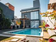 Casa / Sobrado para Venda em Caraguatatuba/SP Balneário...