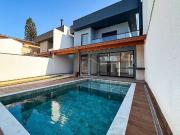 Casa / Sobrado para Venda em Caraguatatuba/SP...