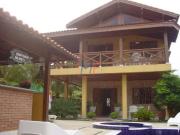 Casa / Sobrado para Venda em Caraguatatuba/SP...