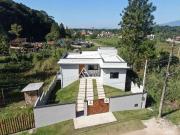 Casa / Sobrado para Venda em Caraguatatuba/SP...